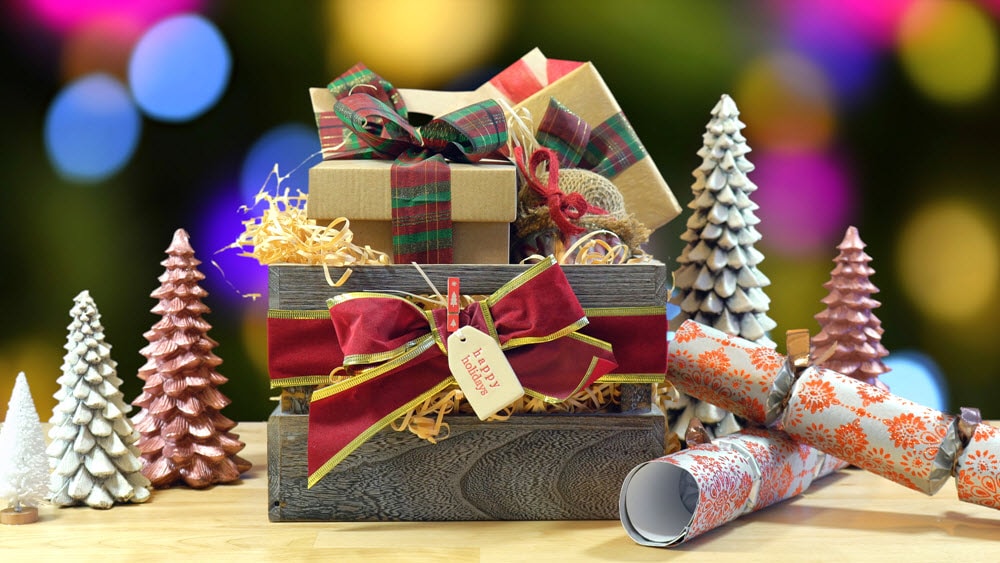 A Thoughtful Gift – Luxury Christmas Hampers post thumbnail image