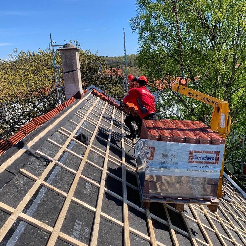 Discover the importance of a roofer gothenburg (takläggaregöteborg) post thumbnail image